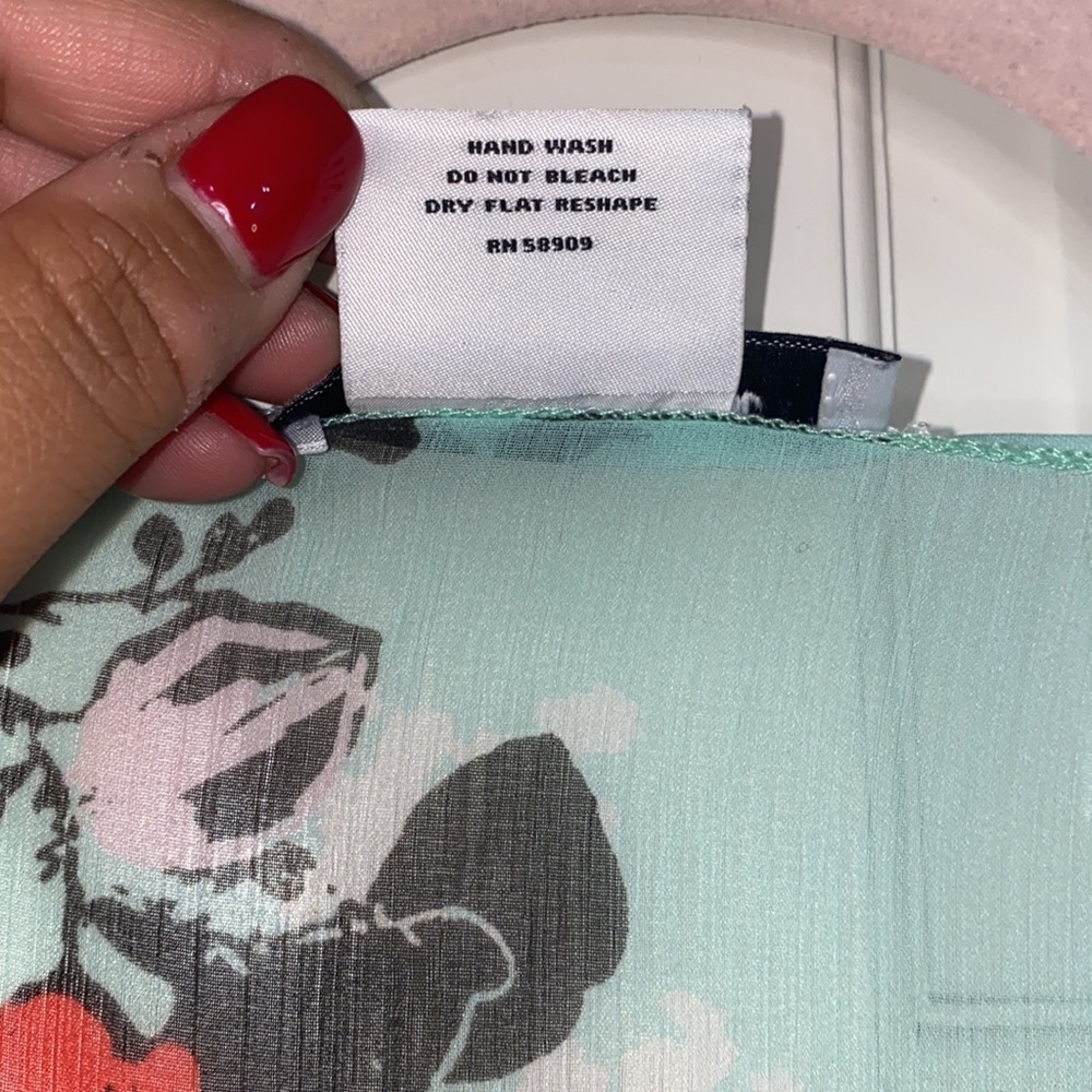 Anna and Ava Mint Green Floral Sheer Long Flowing Kimono - Picture 4 of 4